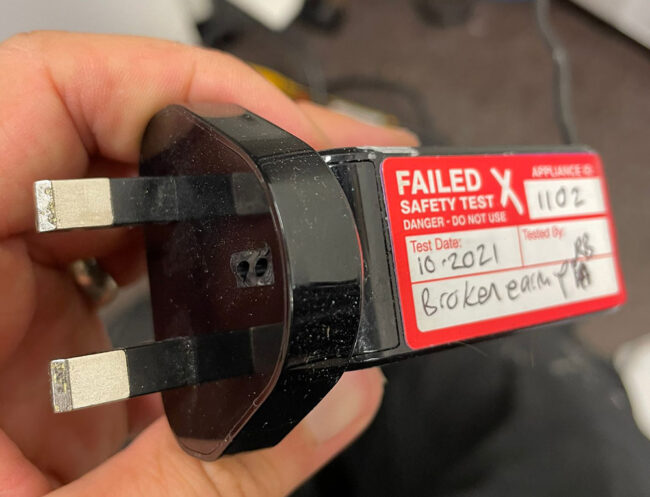 pat-testing-safe-working-environment pat-testing-safe-working-environment